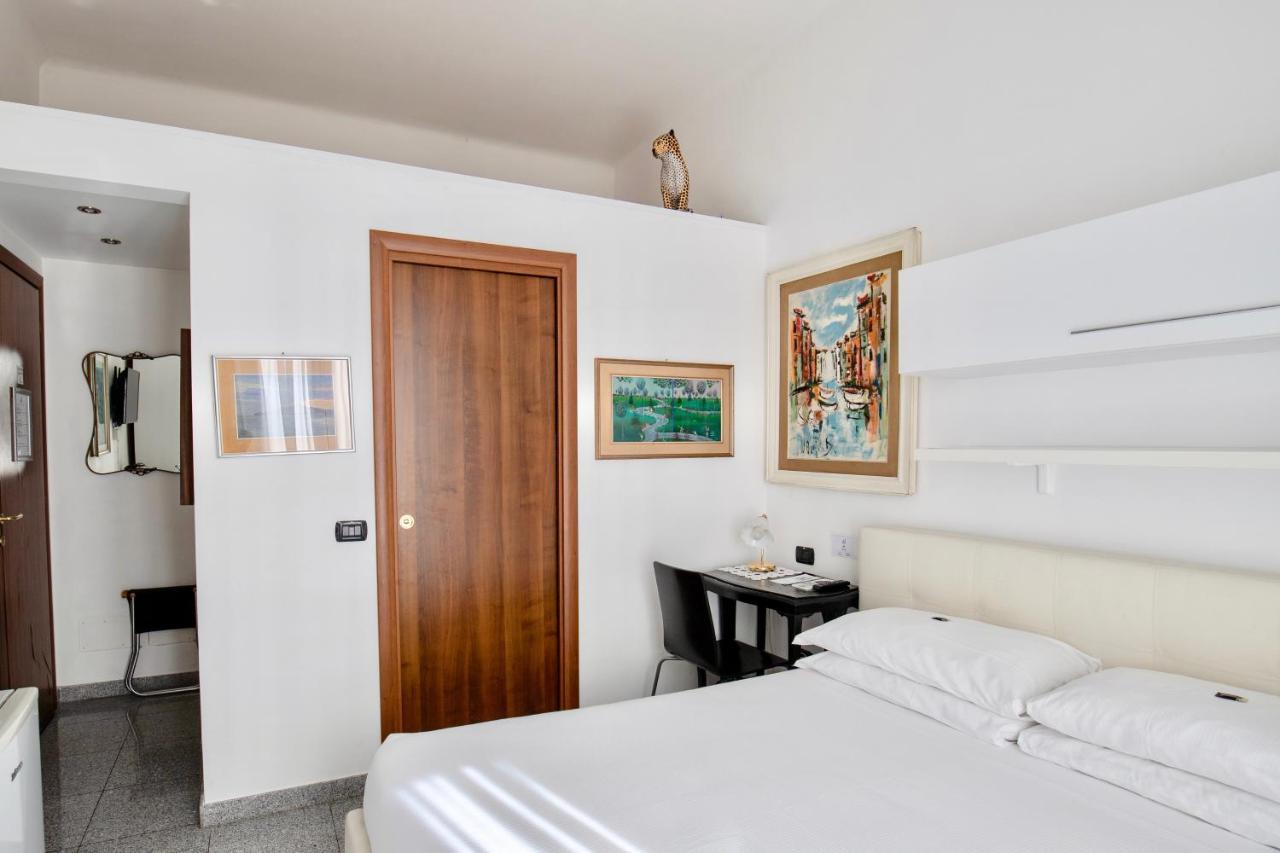 Aiello Suites Мілан Екстер'єр фото
