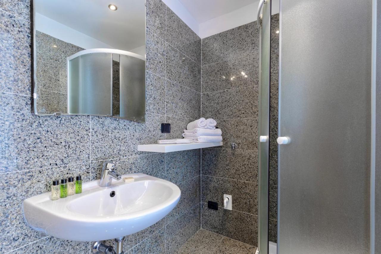 Aiello Suites Мілан Екстер'єр фото